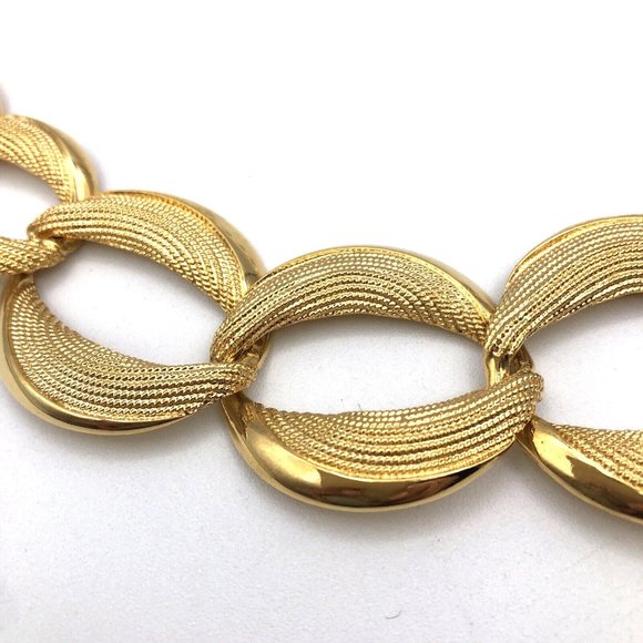 Vintage NAPIER Necklace Gold Tone Chunky Textured Link Statement Necklace 19" - Picture 7 of 12